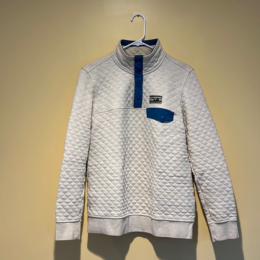 Patagonia Women’s Organic Cotton Quilt Snap-T® Pullover, Cream Sz Small
